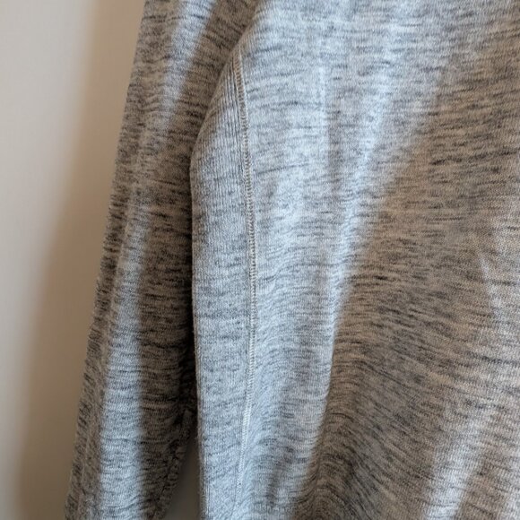 Banana Republic Factory Men's Sweater - Picture 8 of 9